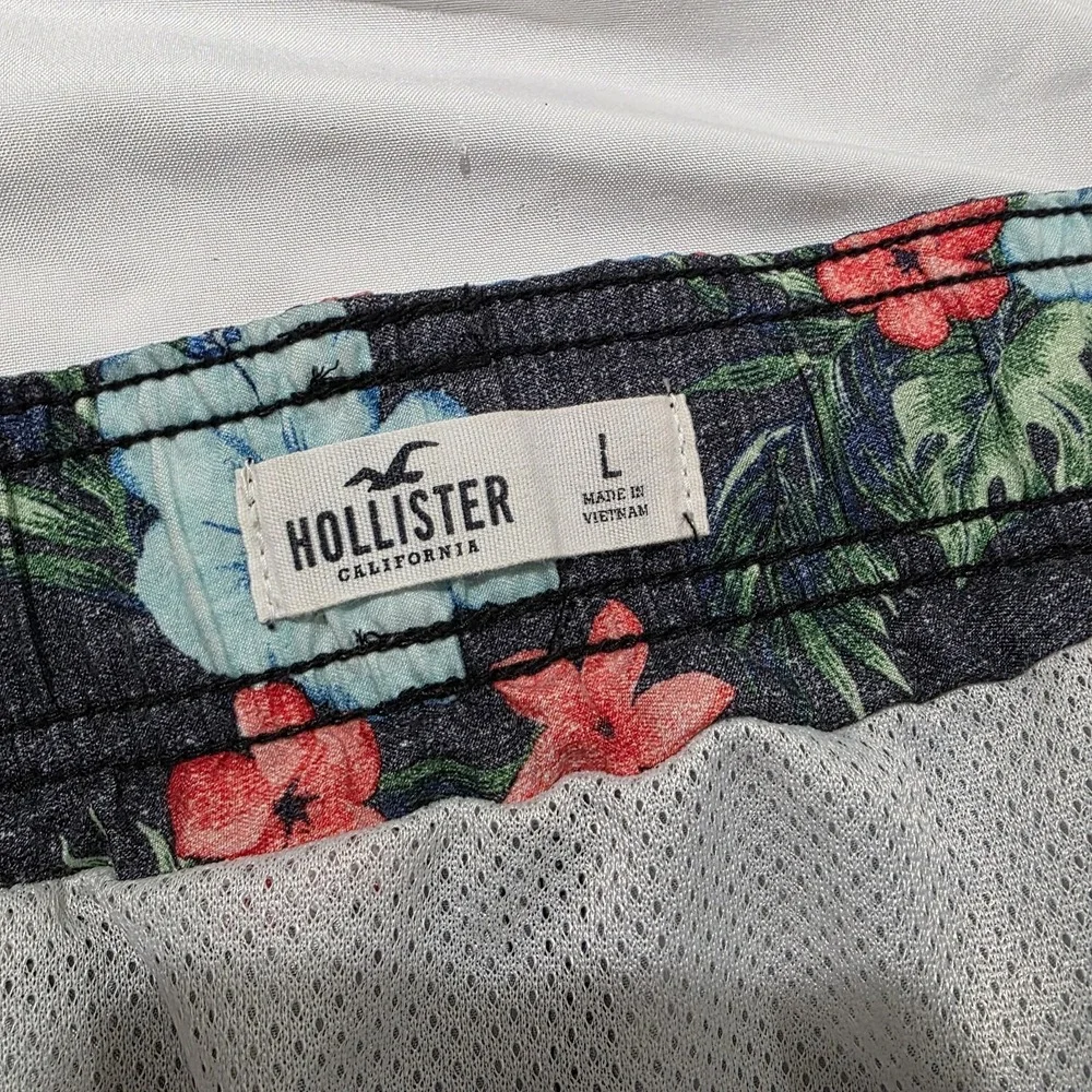 Hollister Mens Swim Trunks Size‎ Large Floral Tropical Beach Bathing Suit